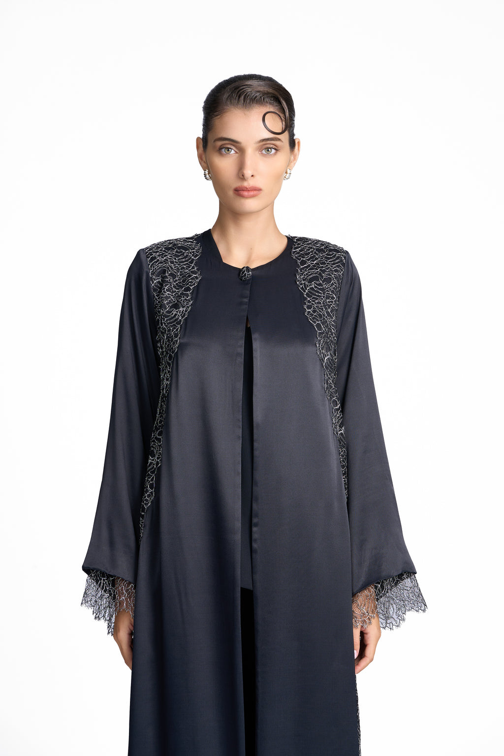 Aurhé Silver Lace Abaya